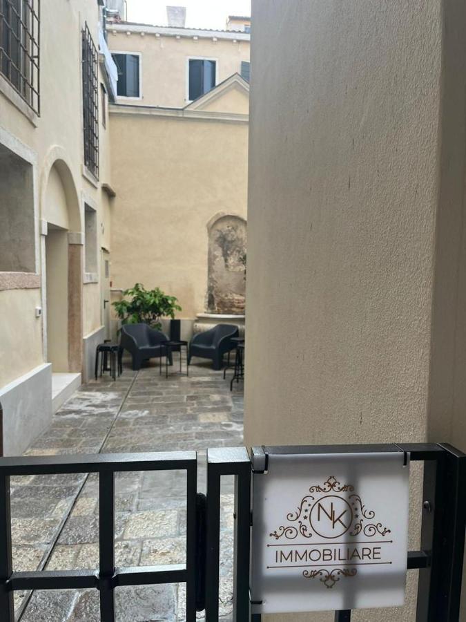 Immobiliare Nk Palazzo Bonvicini Διαμέρισμα Βενετία Εξωτερικό φωτογραφία